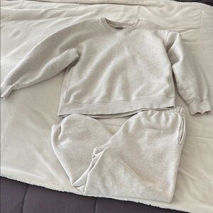 Aritzia TNA Cozy Fleece Heather Oatmeal Sweatshirt and Sweatpants Set Small